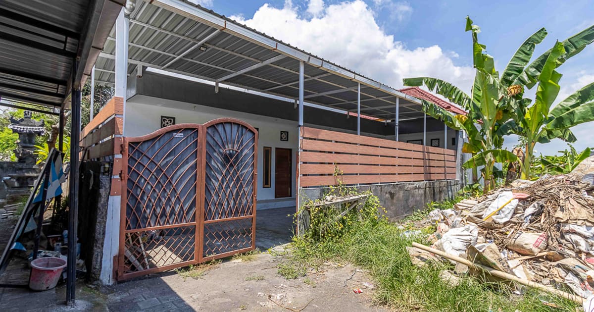 Properti Hak Milik Rumah Dan Kos Kosan 4 Kamar Di Kertalangu in Denpasar Timur