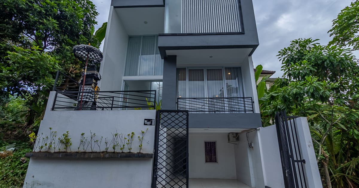 Freehold Property Modern House In Sading  in Mengwi