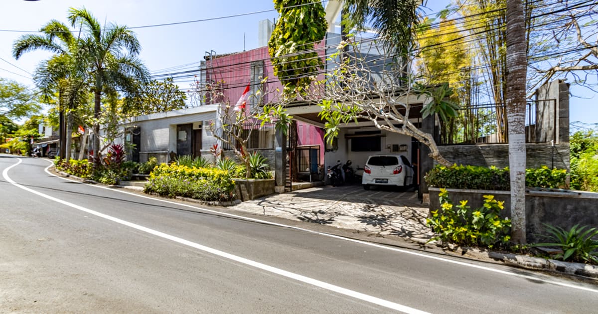 Properti Hak Milik Rumah Semi Villa Di Nusa Dua in Nusa Dua