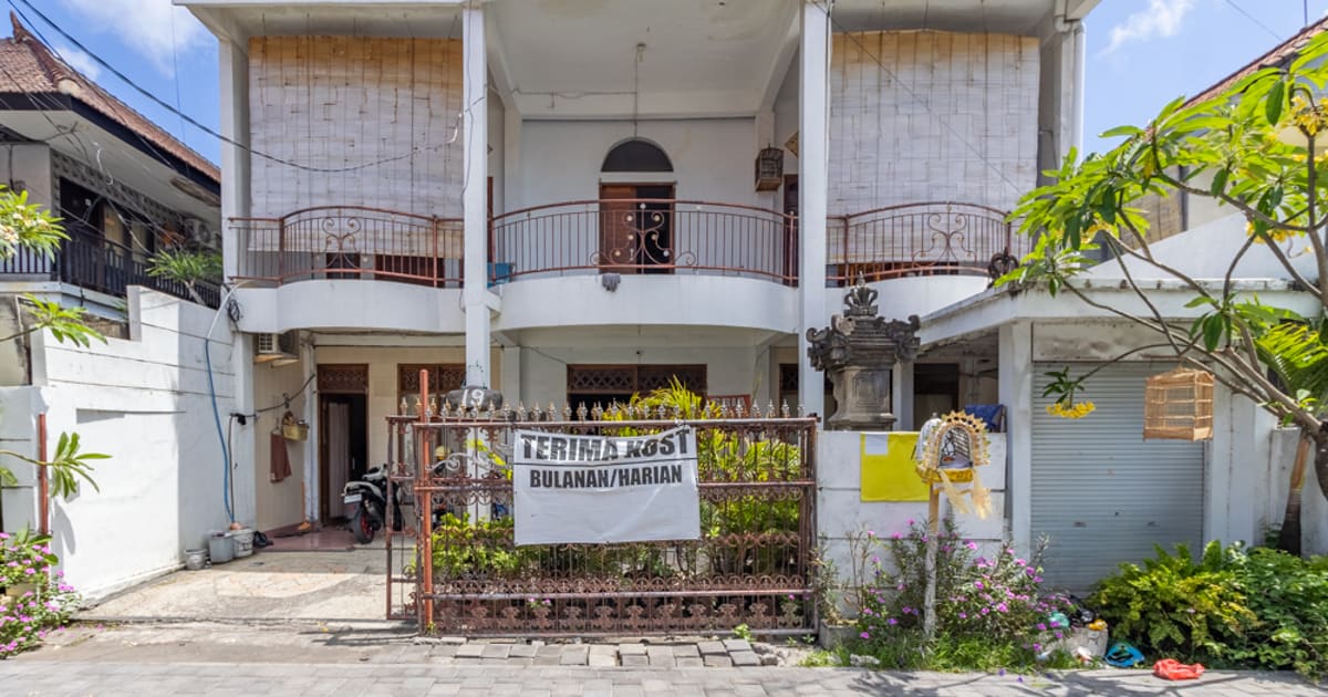 Freehold Property 11 Bedroom Dorm In Pemogan in Denpasar Selatan