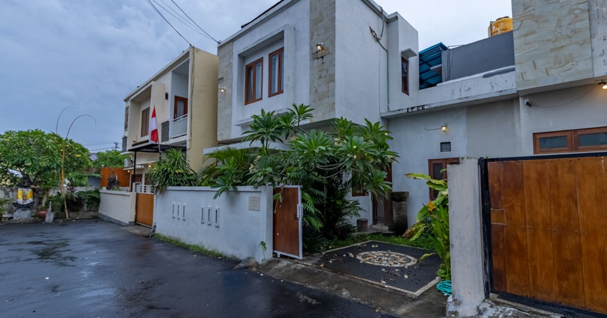 Freehold Property Modern 2br House In Padang Sambian in Denpasar Barat