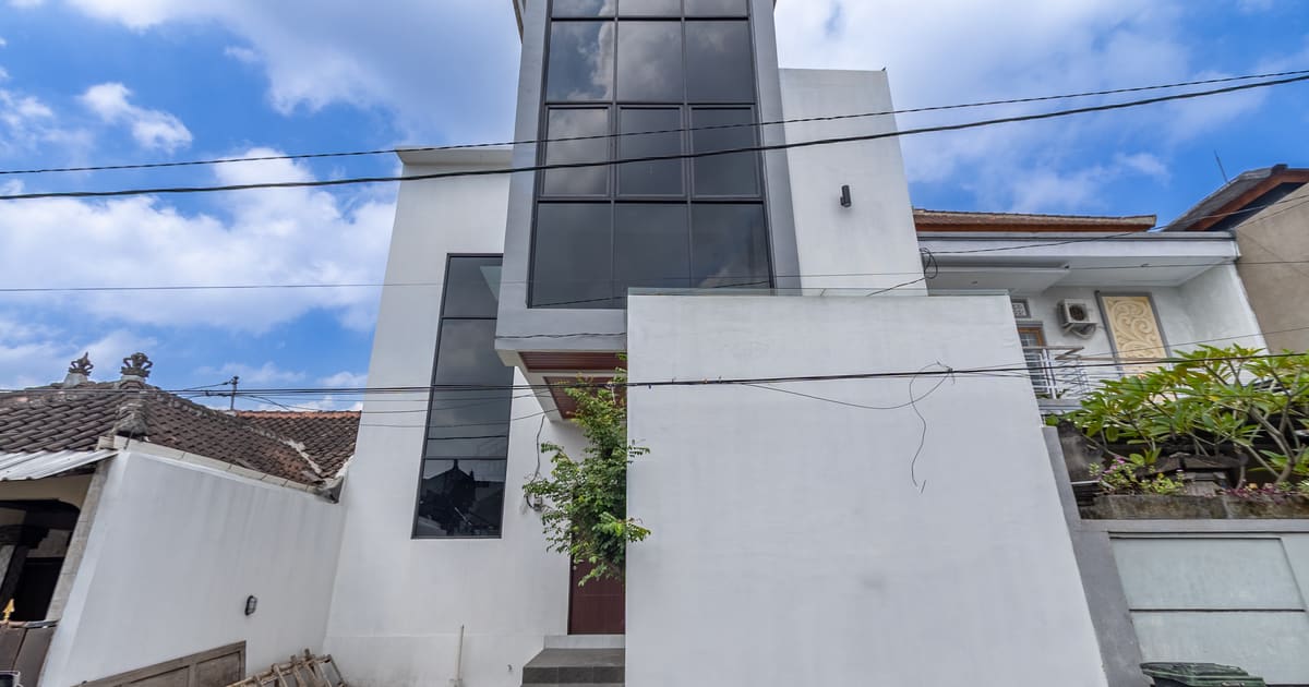 Freehold Property Modern Finished 3 Bedroom Semi Villa In Padonan in Padonan