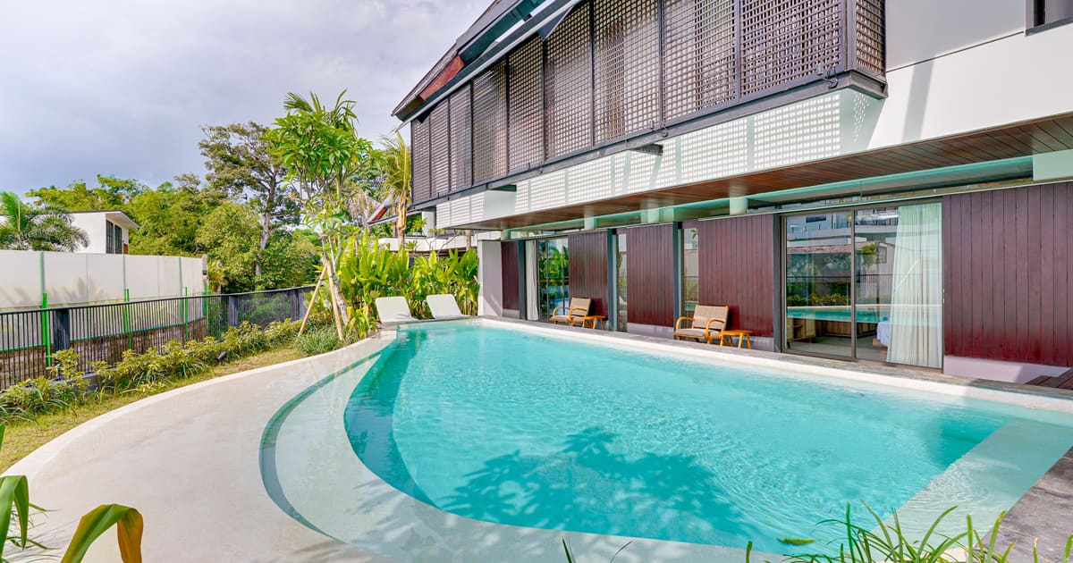 Freehold Villa Ready Unit Modern Tropical Villa In Prime Canggu in Canggu