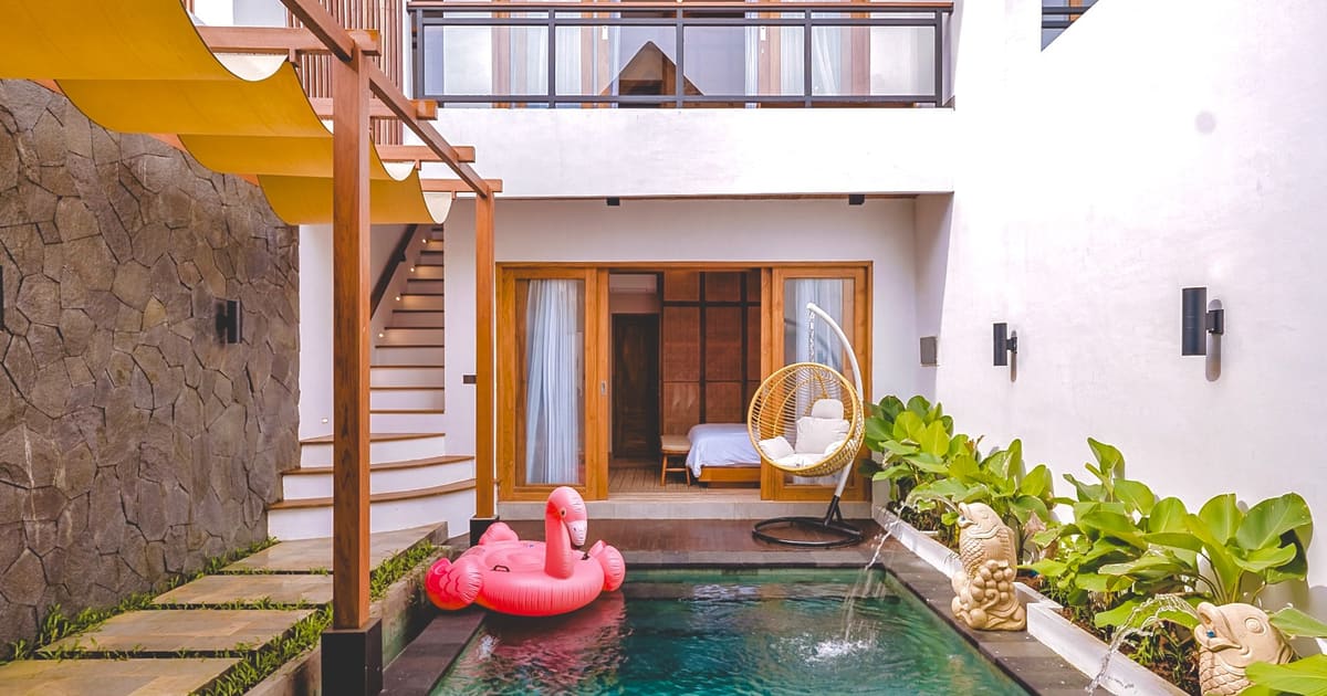 Vila Hak Milik Villa Modern Tropis 2 Kamar Tidur Dengan Private Pool in Canggu