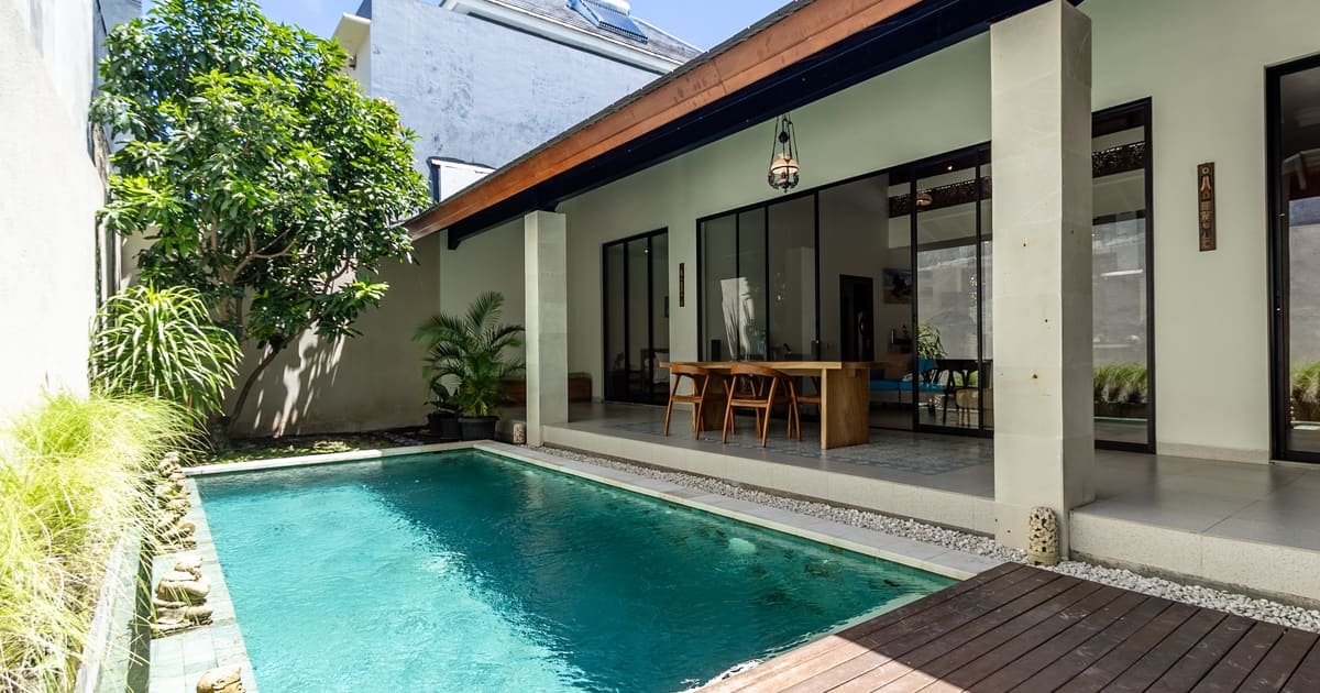 Properti Hak Milik Villa Modern Tropis 2 Kamar – Seminyak - Siap Huni in Seminyak