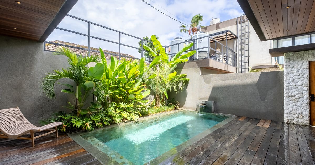 Vila Hak Milik Villa Mewah Modern – One Gate System | Dekat Seminyak, Kuta & Legian in Kuta