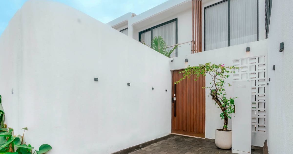 Vila Hak Milik Villa Modern Tropical Dekat Seminyak – Fully Furnished & Siap Huni in Kerobokan
