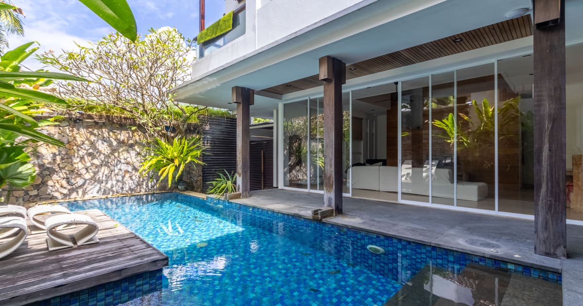 Freehold Villa Modern 3-Bedroom Villa In Seminyak – Spacious & Private in Seminyak
