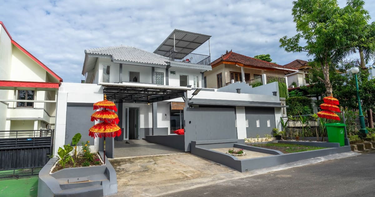 Freehold Property Private Luxury Compound In Elite Uluwatu Area in Uluwatu