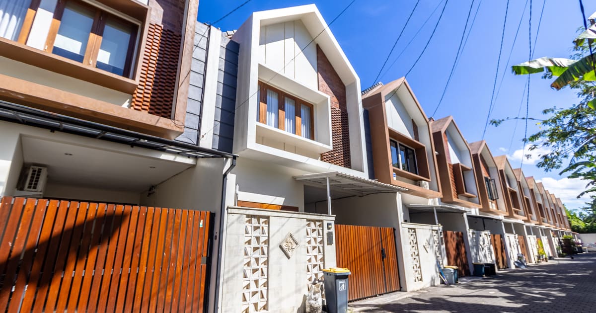 Freehold Property Modern 4 Bedroom Fully Furnished House In Kesiman Kertalangu in Denpasar Timur