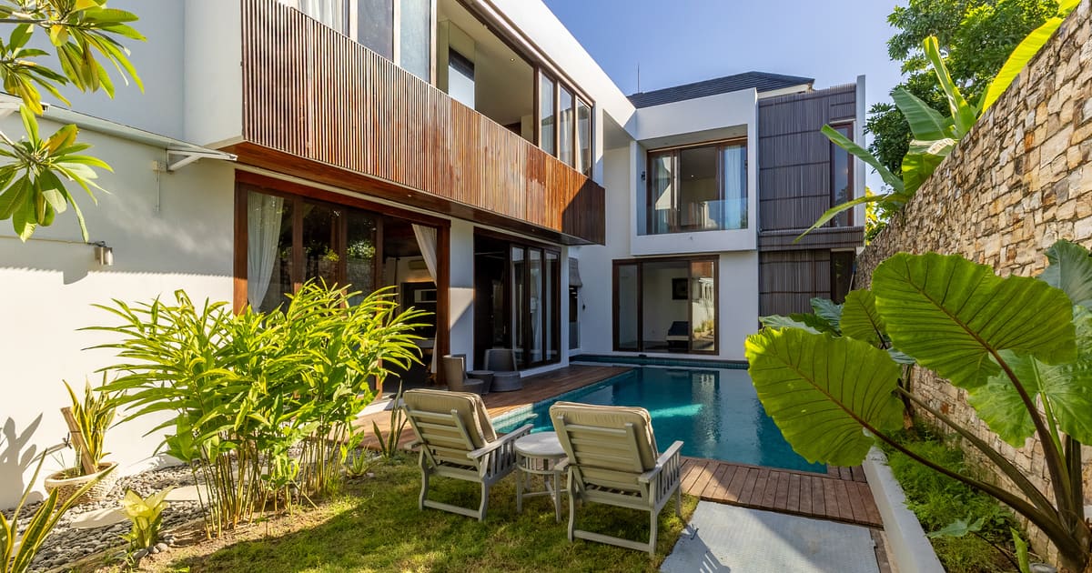 Freehold Property 4br Luxury Villa For Sale In Beachside Sanur in Sanur Beach