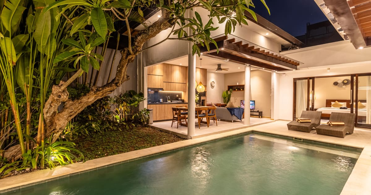 Freehold Villa Modern Tropical 2-Bedroom Villa – Umalas in Umalas