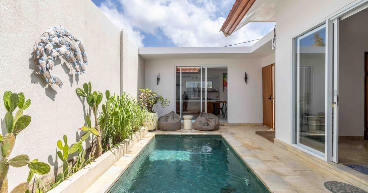 Vila Hak Milik Villa Modern Tropical Dijual Di Puri Gading, Jimbaran in Jimbaran