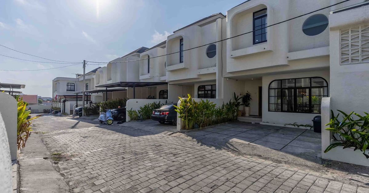 Vila Hak Milik Villa Modern Fully Furnished Dekat Pusat Sanur in Denpasar Selatan