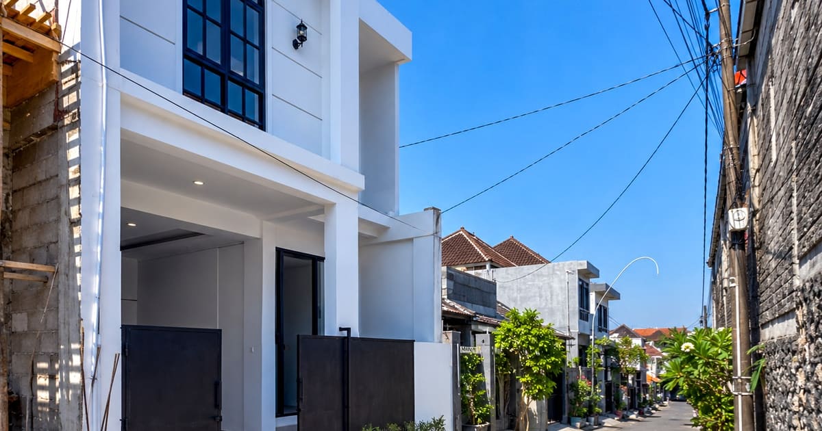 Freehold Property Modern 3-Bedroom Freehold Home In Kebo Iwa – Only 2 Units Remaining in Denpasar Barat