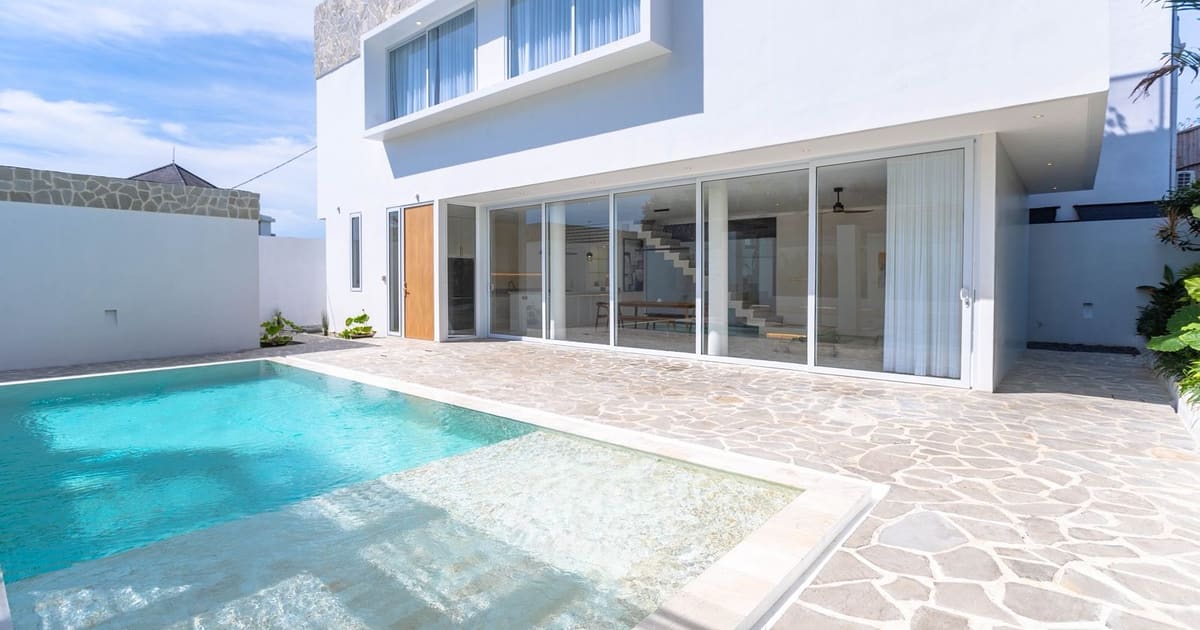 Rentals Modern Mediterranean 4 Br Villa In Cemagi in Cemagi