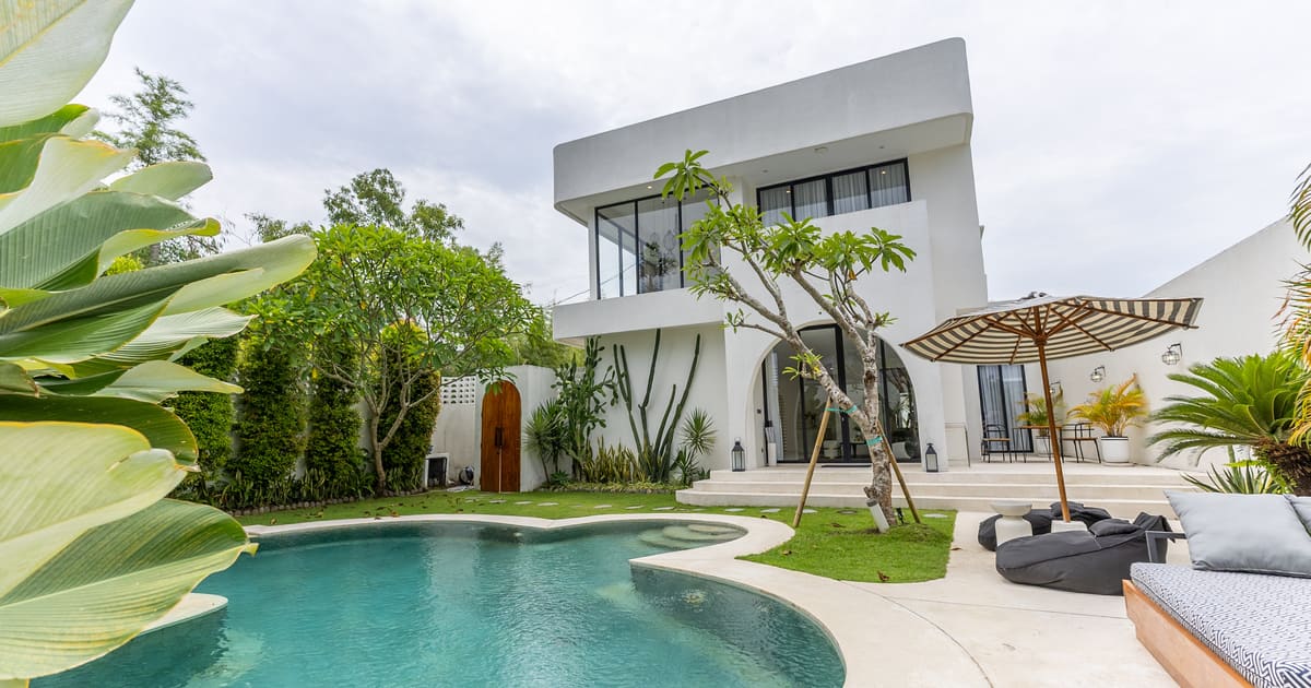 Rentals Modern Mediterranean Villa In Pererenan – 800m To The Beach in Pererenan