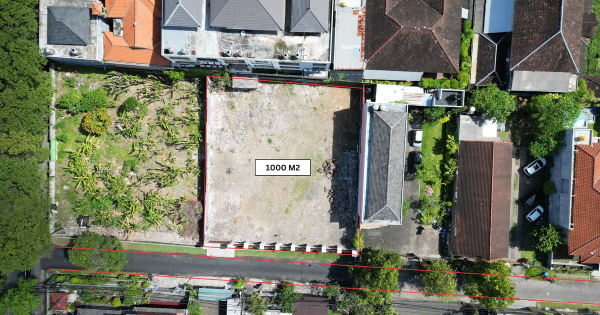 Freehold Land Prime Renon Land 10 Are – Commercial Zoning – Ideal For Business / Investment in Renon