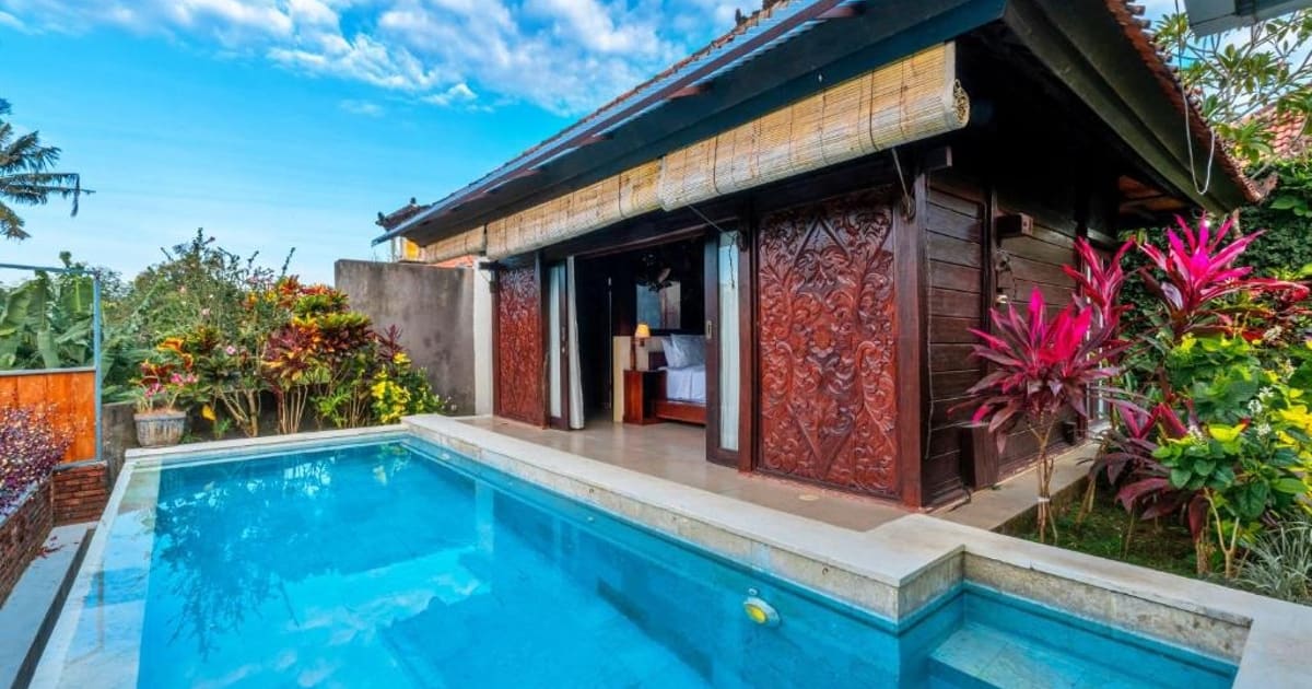 Leasehold Villa Traditional Balinese Stlye 4 Br Villa In Gianyar in Gianyar