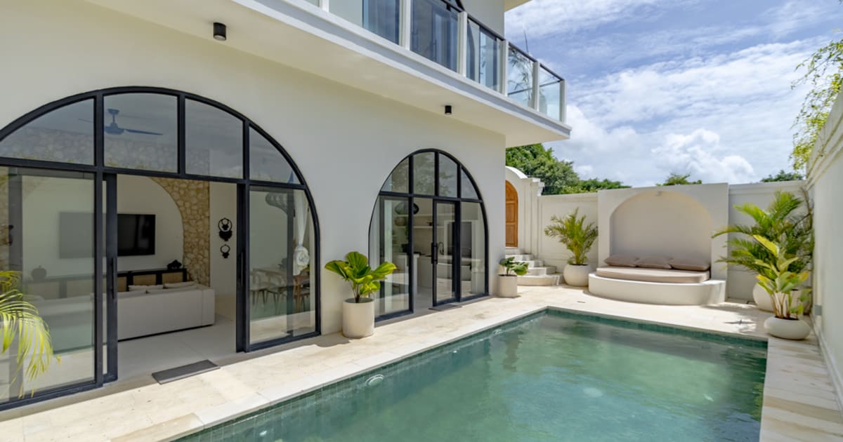 Freehold Villa Modern 4br Villa In Ungasan in Ungasan