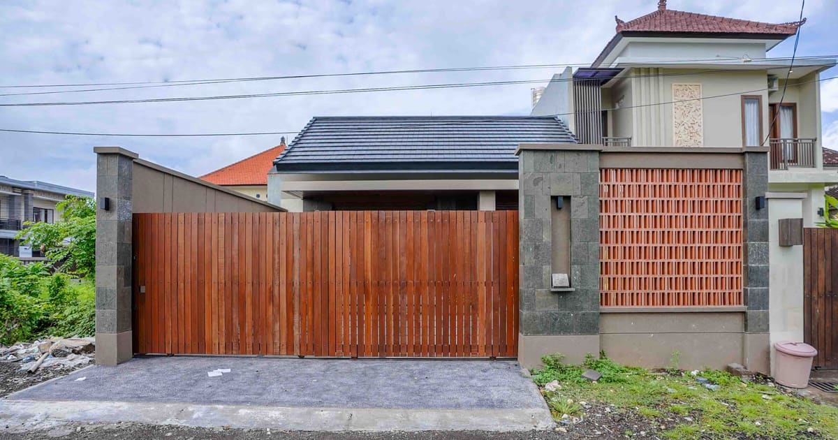 Rentals Modern Tropical 3 Br House In Renon in Renon